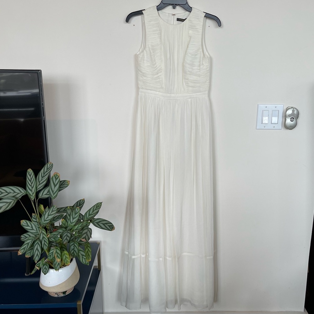 NWT Gorgeous Silk Cynthia Steffe Light Cream Ivory Dress